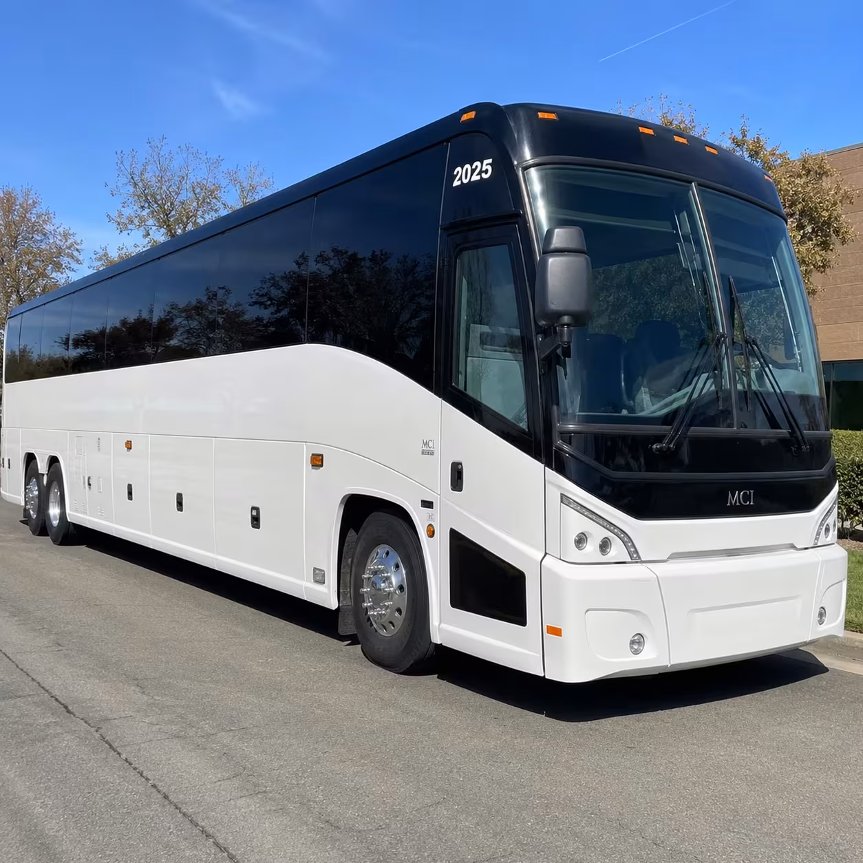 employee shuttle buses for inglewood and lax corridor businesses