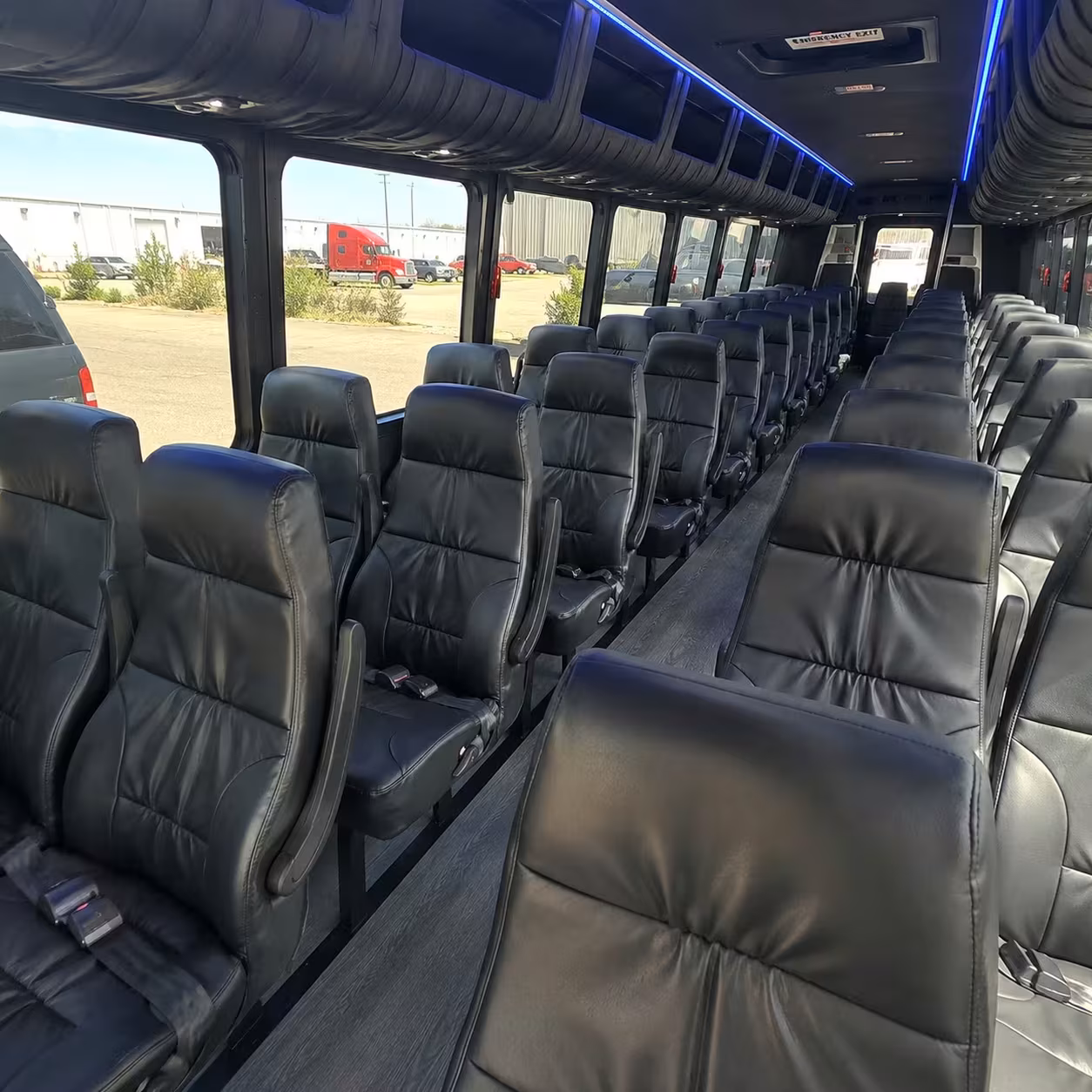 hollywood park minibus rentals for inglewood business meetings